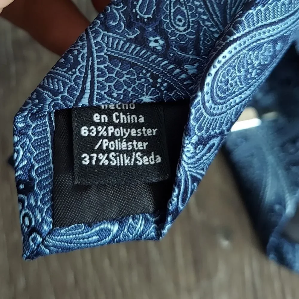NEW Croft & Barrow Wolcott Paisley Midnight Blue Silk Blend Tie